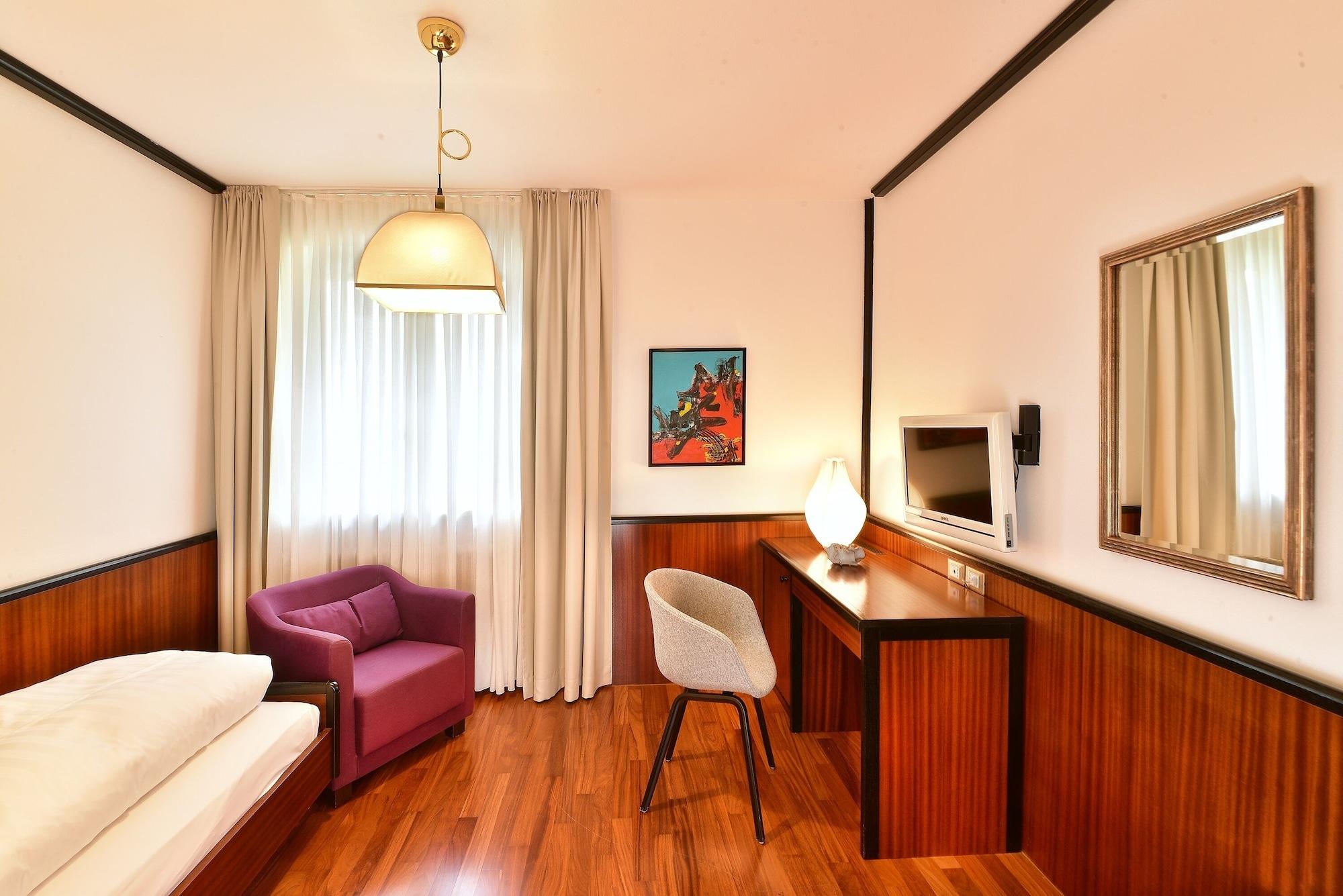 Hotel Juliane Merano Esterno foto